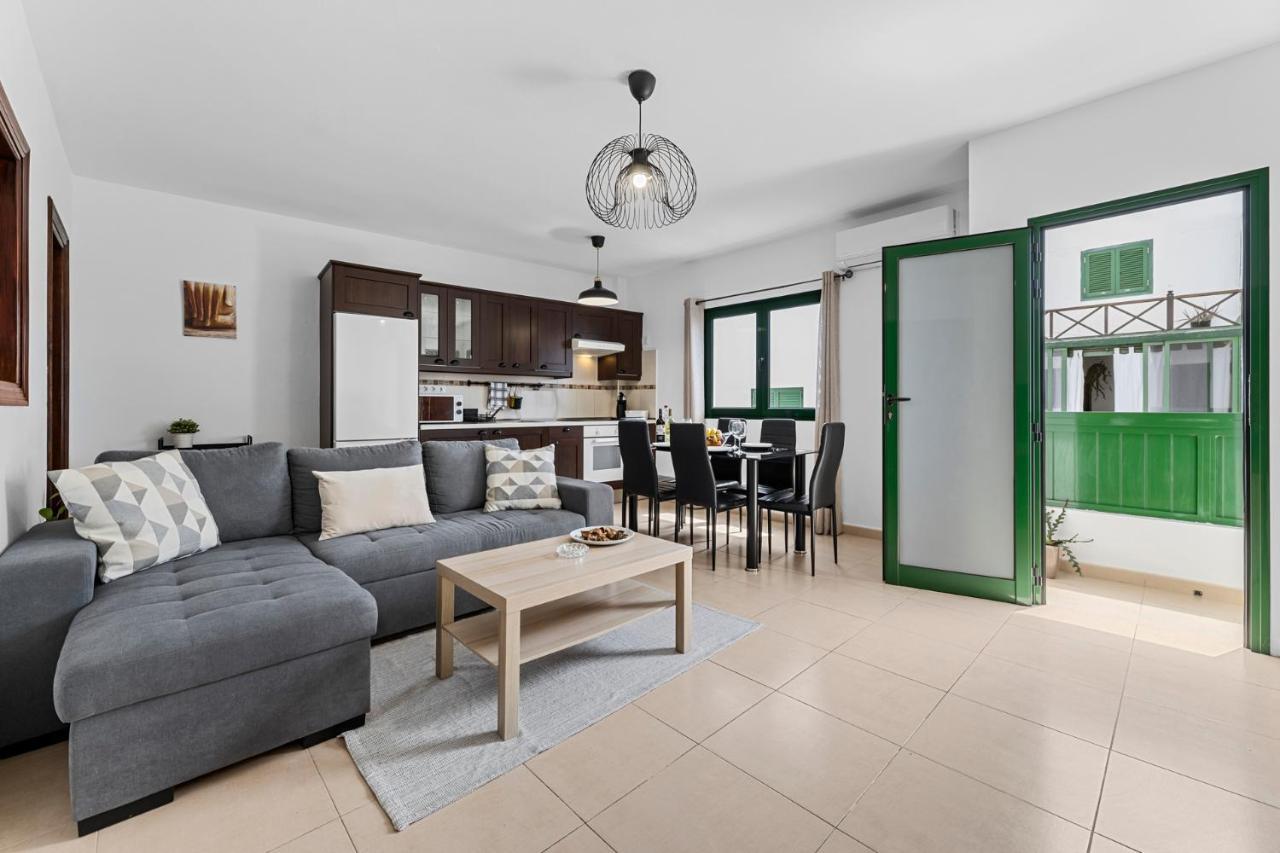 Home2Book Charming Apartment Tinajo, Wifi Ла-Санта Экстерьер фото